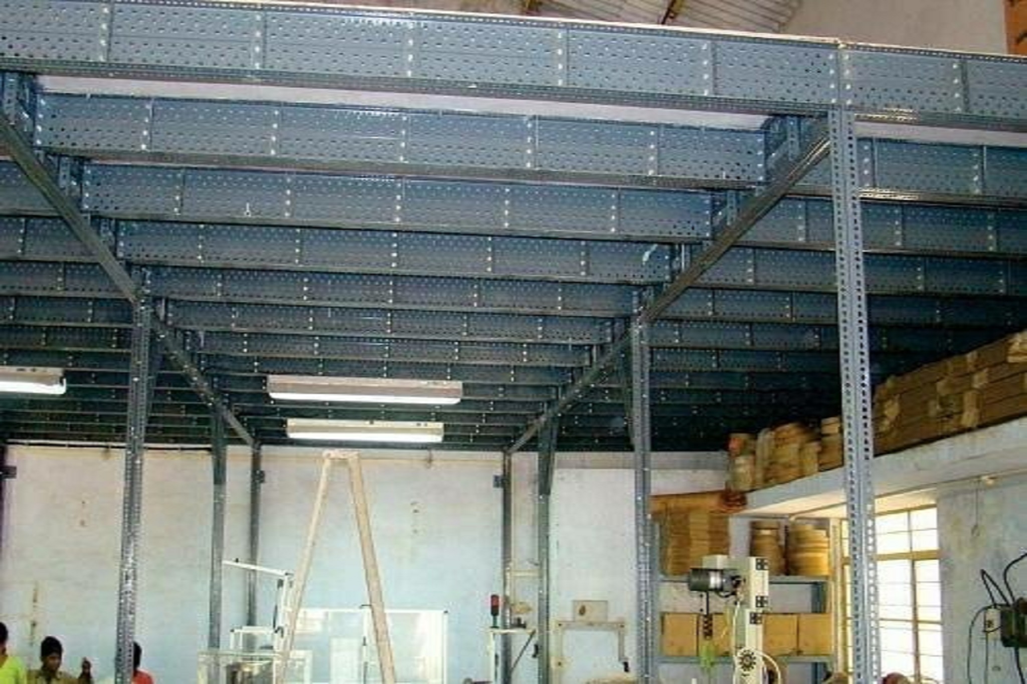 slotted-angle-mezzanine-floor
