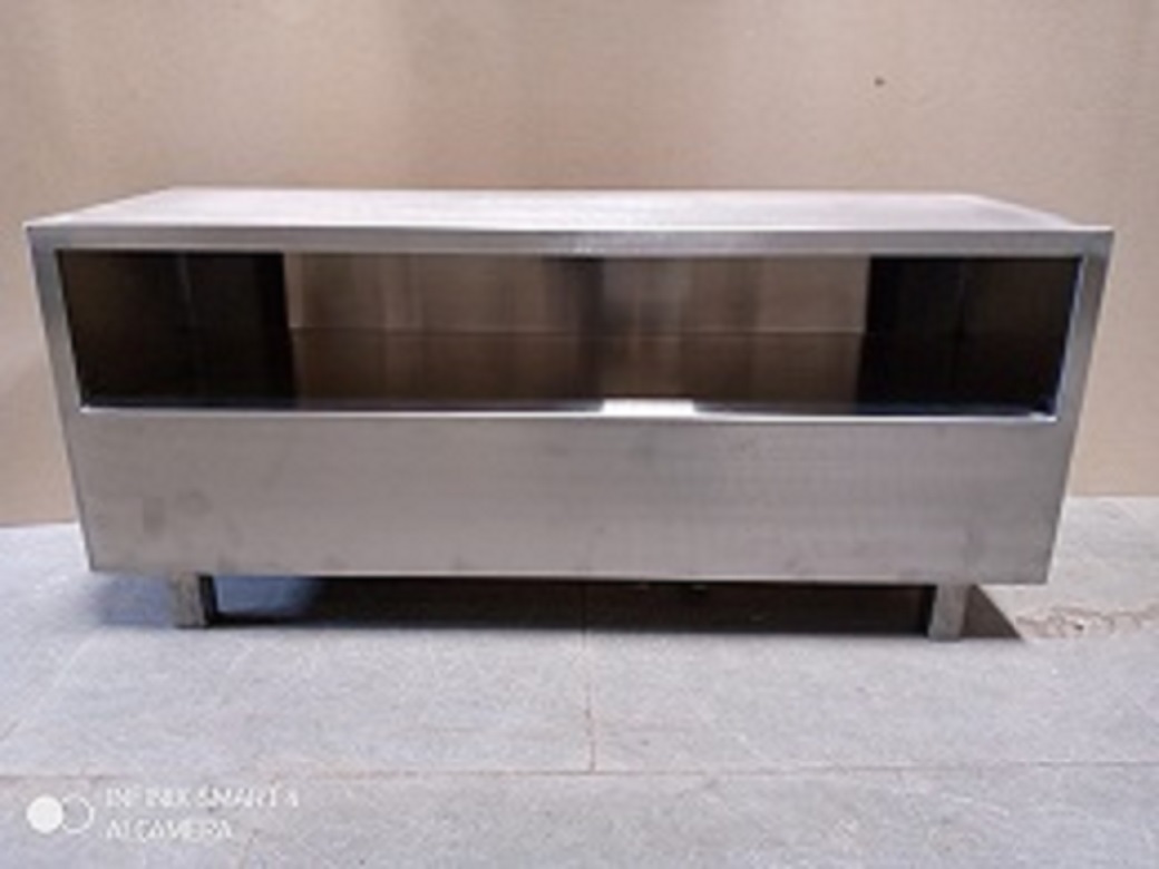 stainless-steel-cross-over-bench