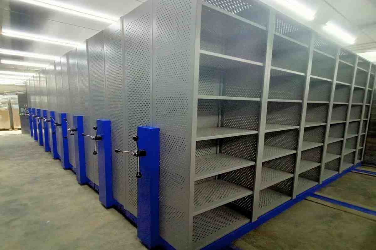 mobile-shelving-rack-compactor