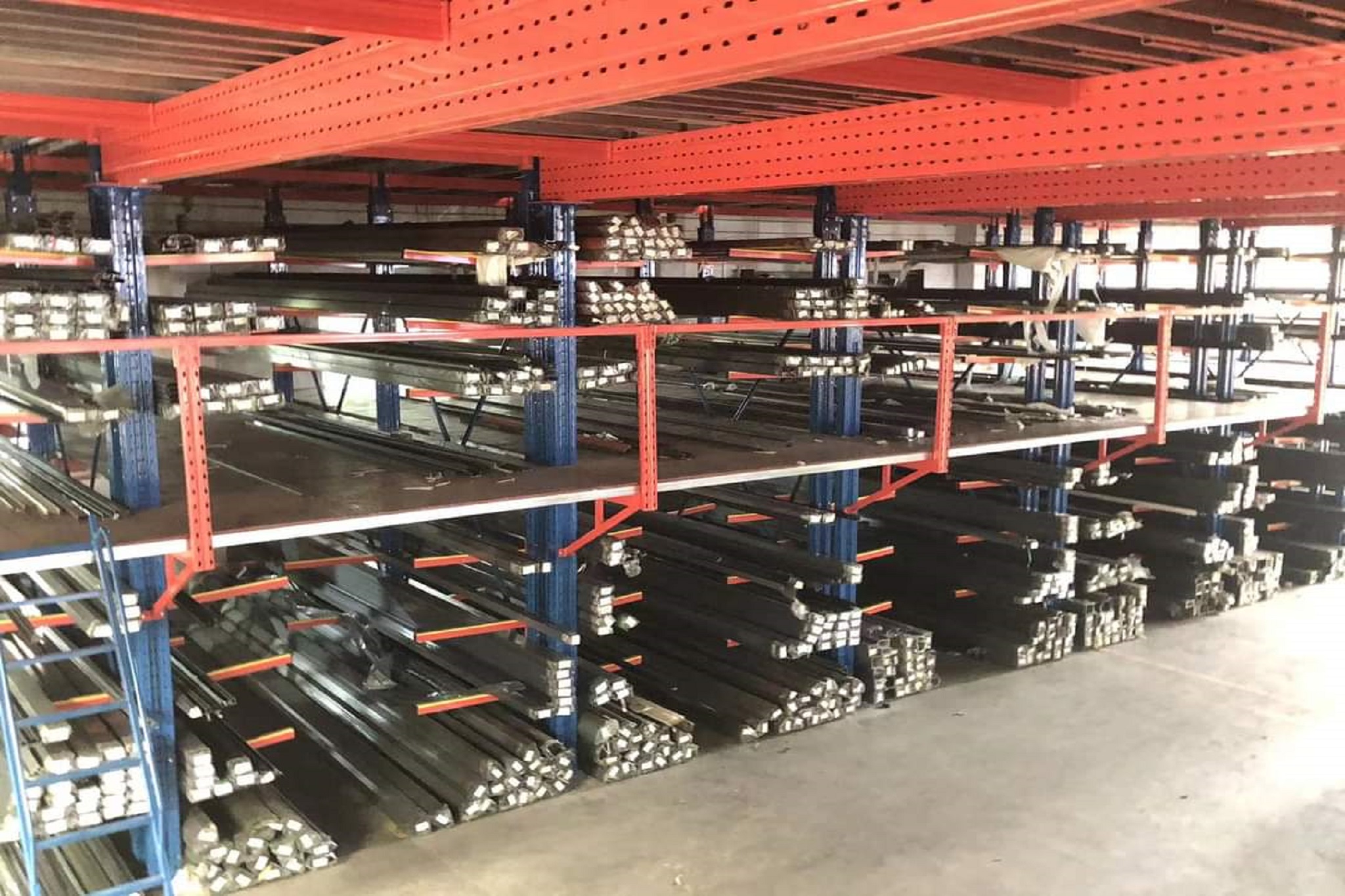 multi-tier-cantilever-racking